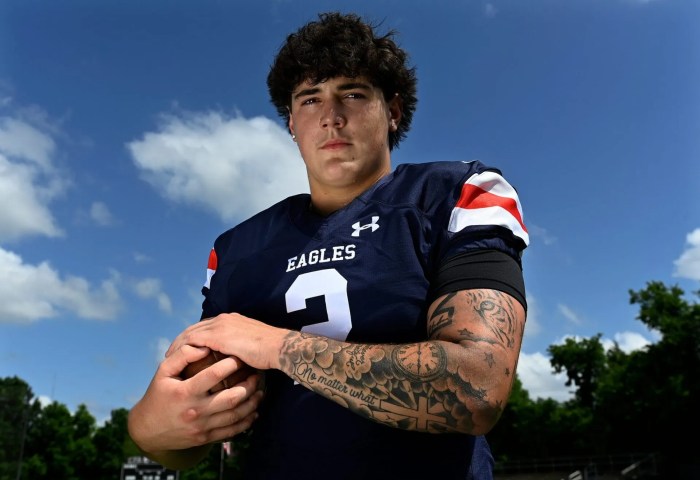 Georgia’s 2027 QB Race Heats Up As New England Star Fires Message at 5 ... Top Siding Brands In The Uk